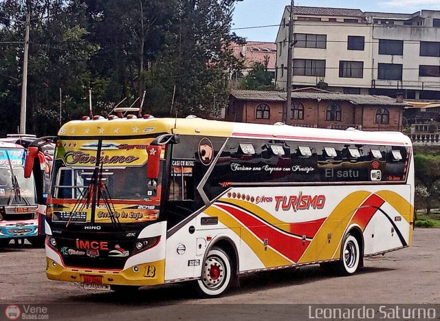 Expreso Turismo 12 por Leonardo Saturno