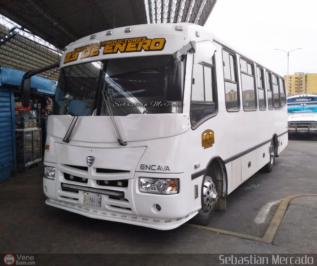 U.C. 23 de Enero 173 por Sebasti�n Mercado