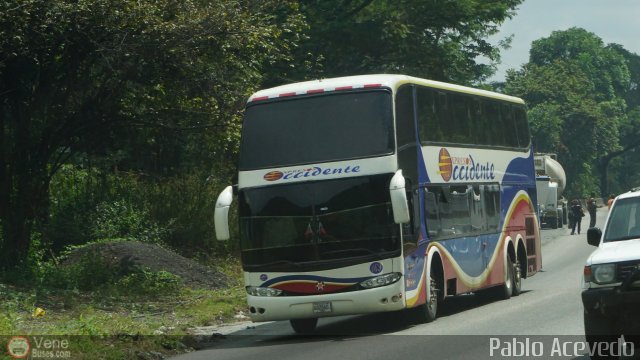 Expresos Occidente 169 por Pablo Acevedo