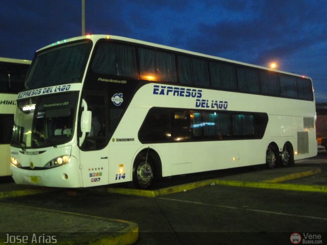 Expresos Del Lago 114 por Jos� Arias