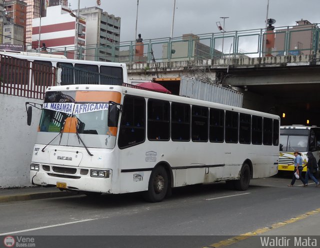 A.C. de Transporte Encarnaci�n 327 por Waldir Mata