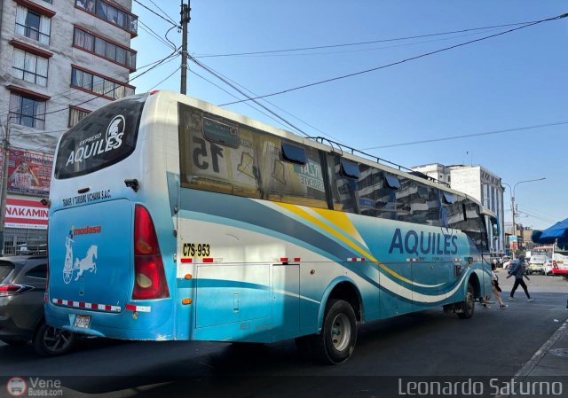 Expreso Aquiles 953 por Leonardo Saturno