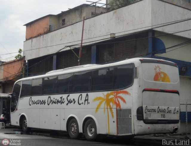 Cruceros Oriente Sur 118 por Waldir Mata