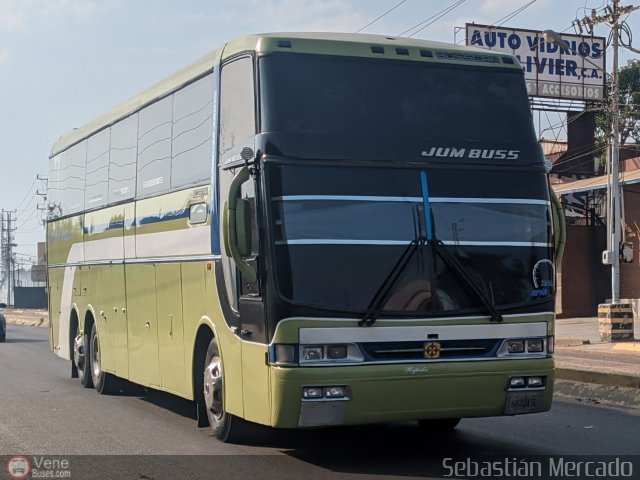 Expresos Horizonte 13 por Sebasti�n Mercado