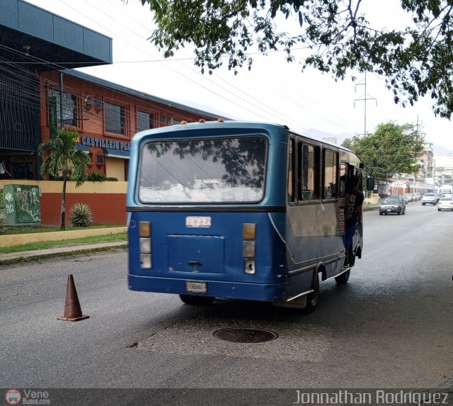 MI - L�nea Terepaima 332 por Jonnathan Rodr�guez