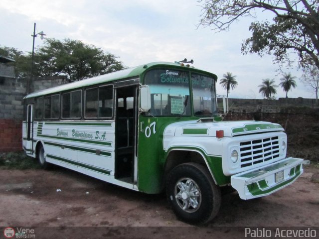 Expresos Bolivarianos 07 por Pablo Acevedo