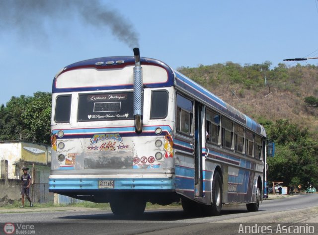 Cooperativa Carlos Arvelo 48 por Andrs Ascanio