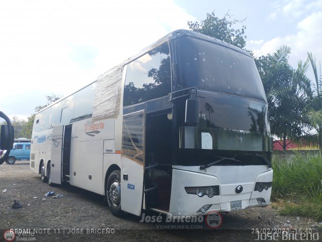 Expresos M�rida 0224  por Jos� Brice�o