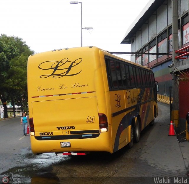 Expresos Los Llanos 440 por Waldir Mata