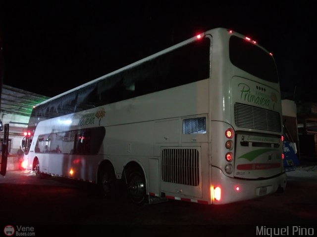 Expresos Primavera 060 por Miguel Pino