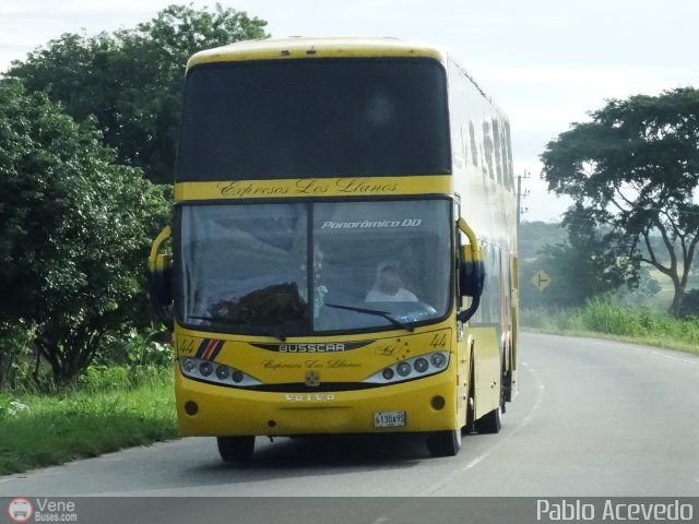 Expresos Los Llanos 044 por Pablo Acevedo