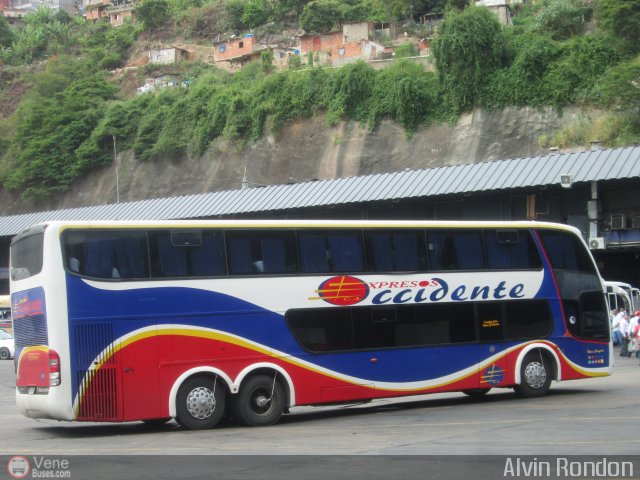 Expresos Occidente 200 por Alvin Rond�n