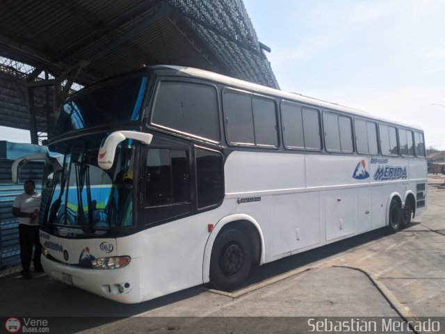 Expresos M�rida 0062 por Sebasti�n Mercado