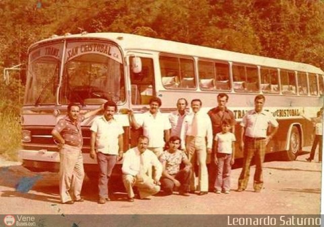 Expresos San Crist�bal 999 por Leonardo Saturno