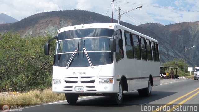 Particular o Desconocido 881 por Leonardo Saturno