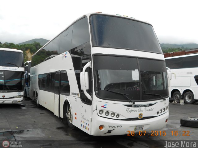 Expresos San Crist�bal 082 por Jos� Mora