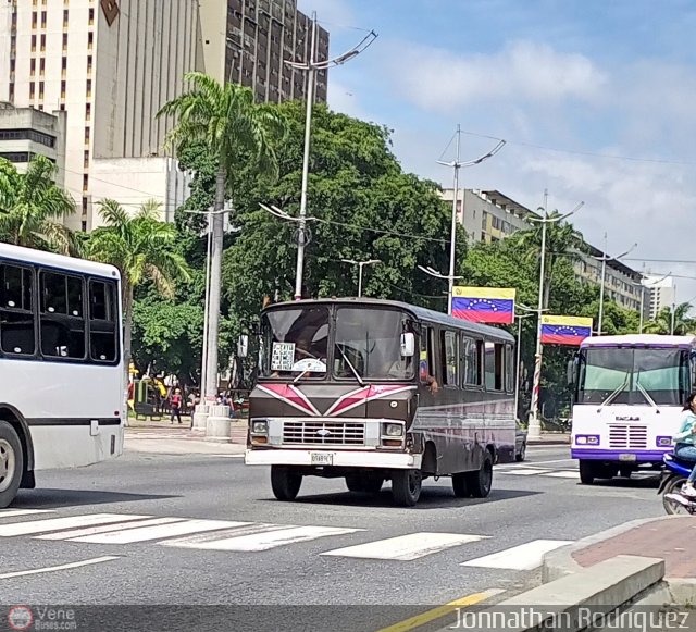 DC - U.C. Venezuela 102 por Jonnathan Rodrguez