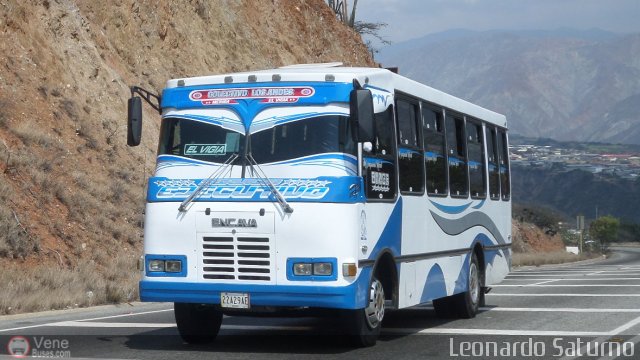 Colectivo Los Andes 990 por Leonardo Saturno