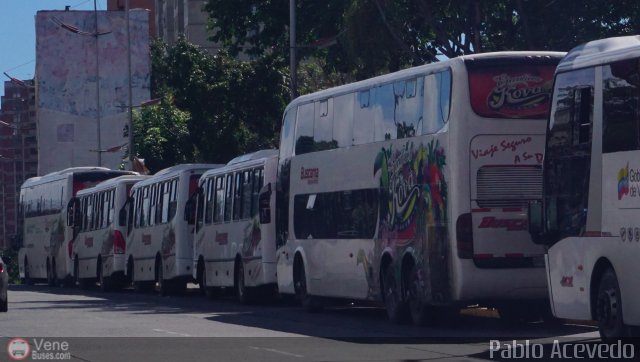 Garajes Paradas y Terminales Caracas por Pablo Acevedo