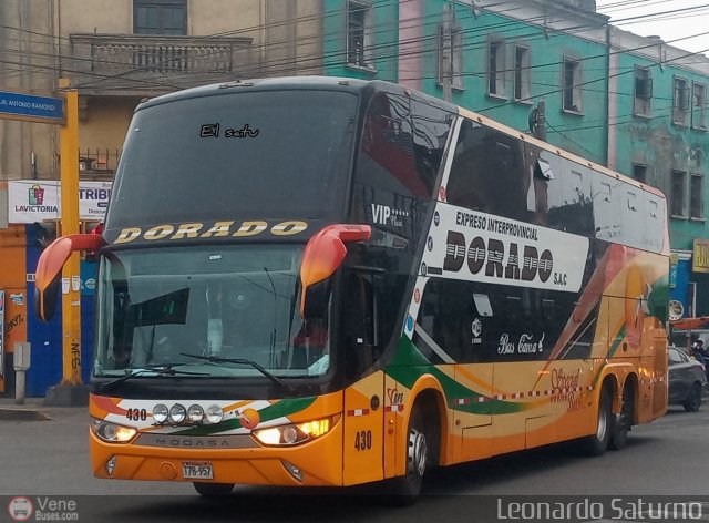 Expreso Interprovincial Dorado 430 por Leonardo Saturno