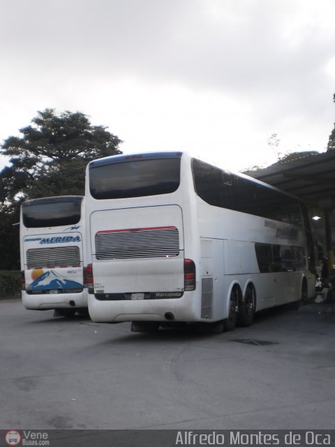 Expresos M�rida 0820 por Alfredo Montes de Oca