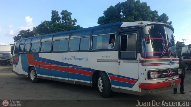 Expresos El Nazareno 0011 por Juan De Ascen��o