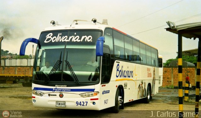 Expreso Bolivariano 9427 por Pablo Acevedo