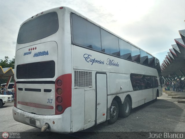 Expresos M�rida 0312 por Jos� Brice�o