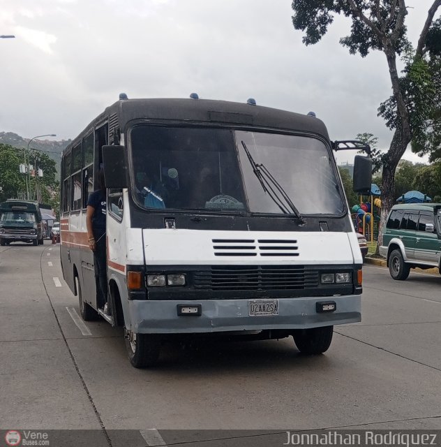 DC - A.C. Catia Coche Ferro 3060 02 por Jonnathan Rodr�guez