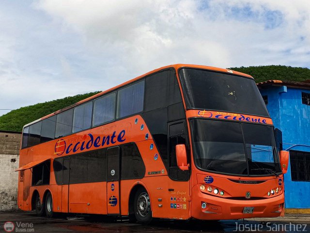 Expresos Occidente 226 por Josue S�nchez