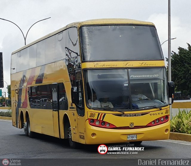 Expresos Los Llanos 340 por Daniel Fern�ndez