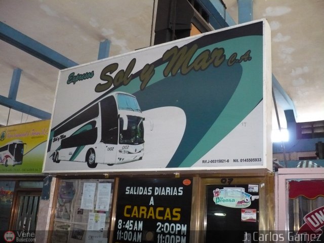 Garajes Paradas y Terminales Puerto La Cruz por J. Carlos G�mez