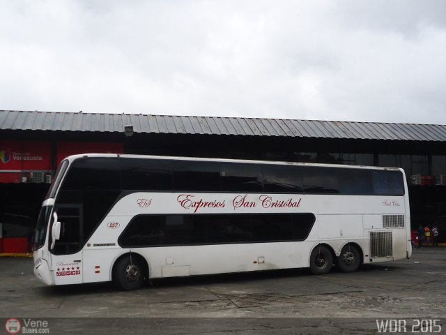 Expresos San Crist�bal 257 por Waldir Mata
