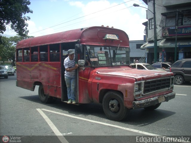 DC - Unin Conductores del Oeste 403 por Edgardo Gonzlez