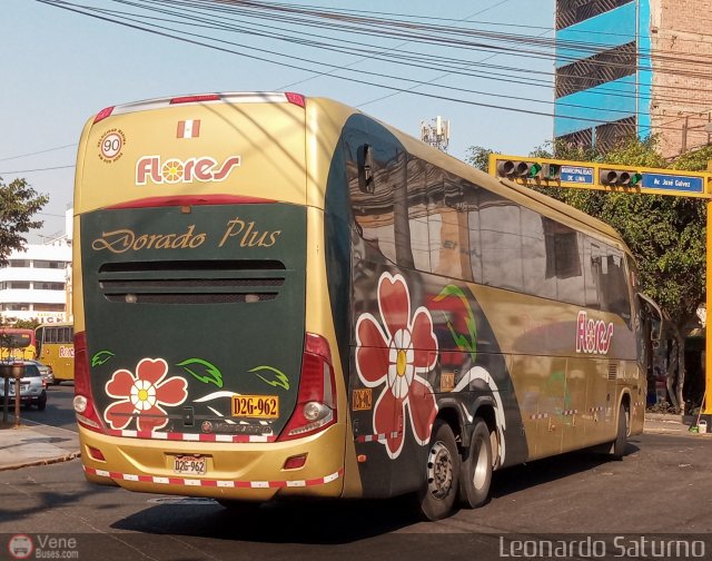 Transporte Flores Hermanos S.R.L 962 por Leonardo Saturno