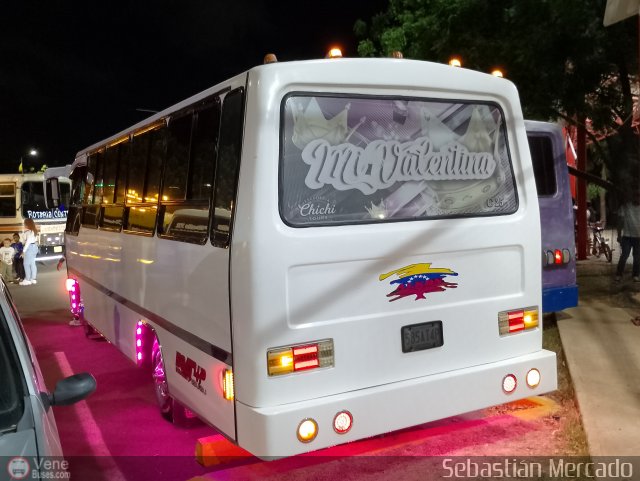 Autos Libres Por Puesto La Villa 25 por Sebasti�n Mercado