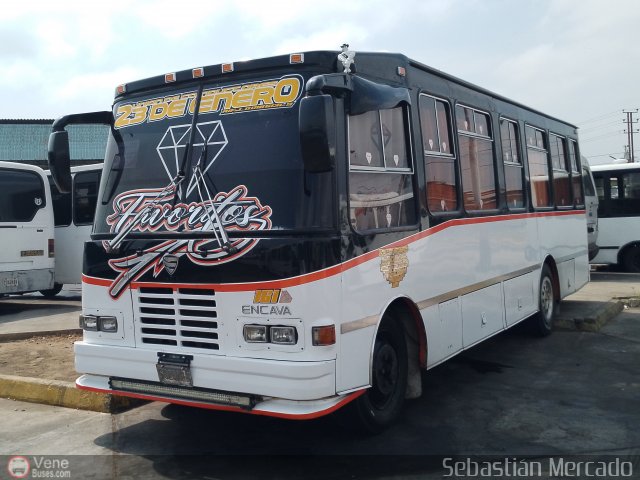 U.C. 23 de Enero 161 por Sebasti�n Mercado