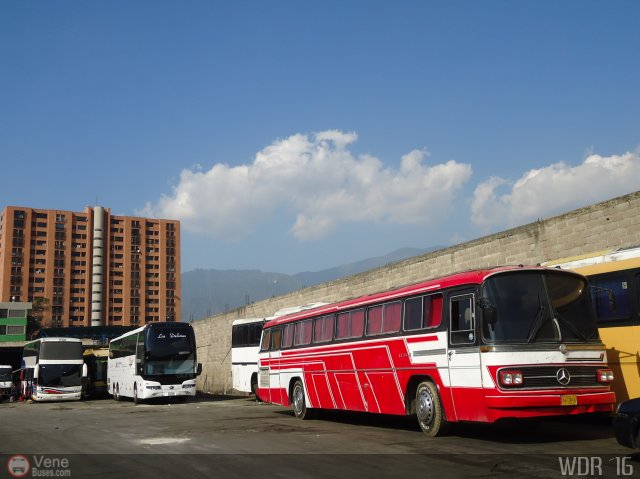 Garajes Paradas y Terminales Caracas por Waldir Mata