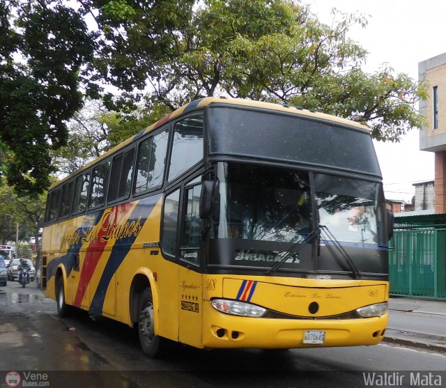 Expresos Los Llanos 468 por Waldir Mata