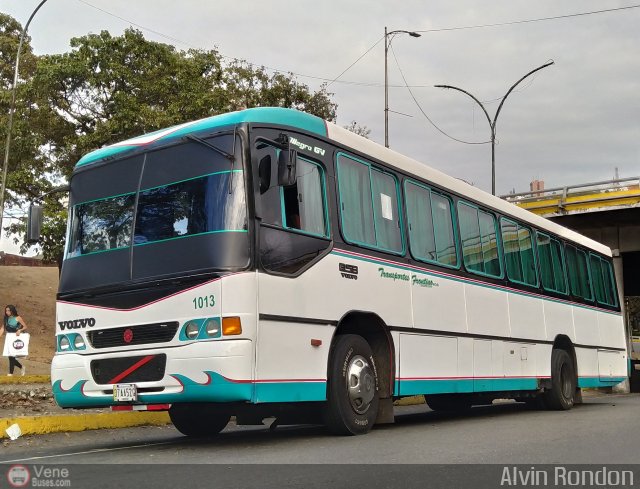 Transportes Frontino 1013 por Alvin Rond�n