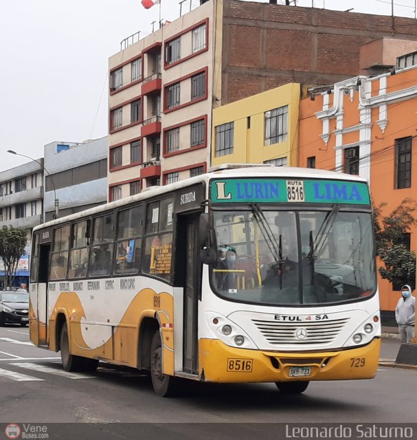 E.T. Urbano L�nea 4 S.A. 729 por Leonardo Saturno