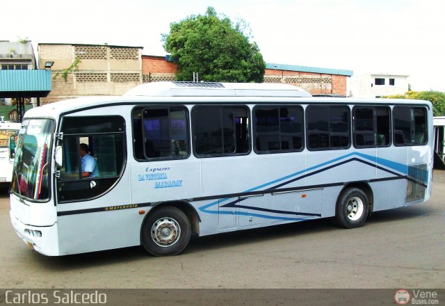 Transporte Taes 14 por Carlos Salcedo