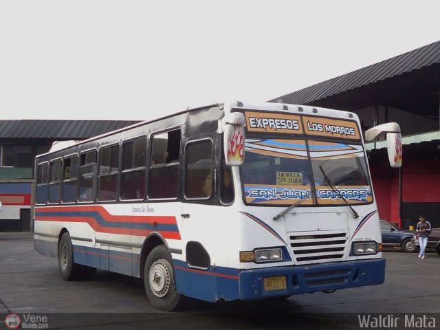 Expresos Los Morros 24 por Waldir Mata
