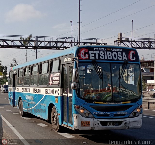 E.T. Sim�n Bol�var S.A. 851 por Leonardo Saturno