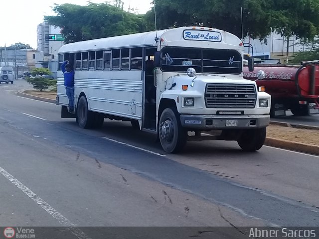 ZU - Ra�l Leoni 38 por Abner Sarcos