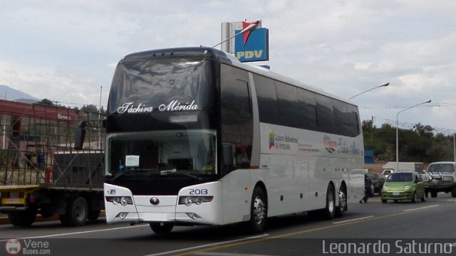 A.C. Mixta de Transporte Tchira Mrida R.L. 2013 por Leonardo Saturno