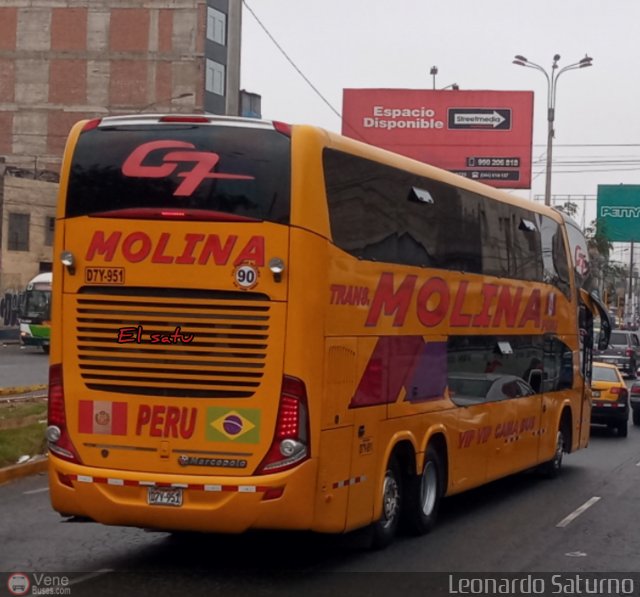 Transportes Molina Per S.A.C. 951 por Leonardo Saturno