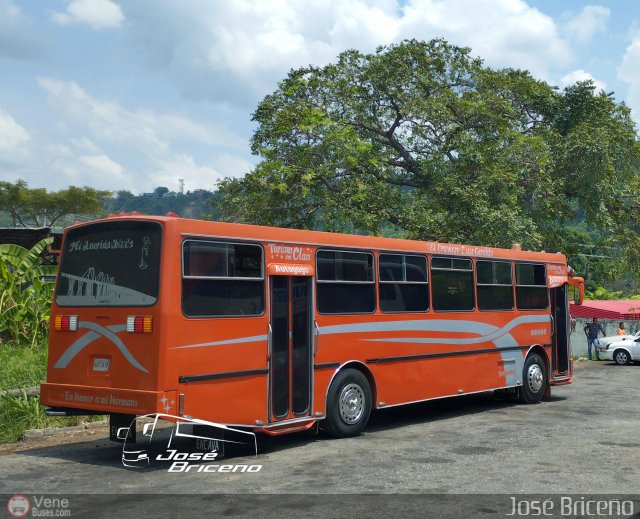 Particular o Desconocido 1345 por José Briceño