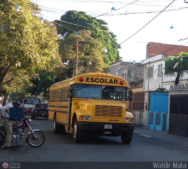 Universitarios y Escolares 02 por Waldir Mata