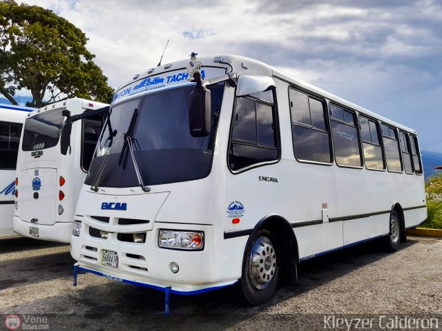 Unin Tchira 910 por Kleyzer Caldern